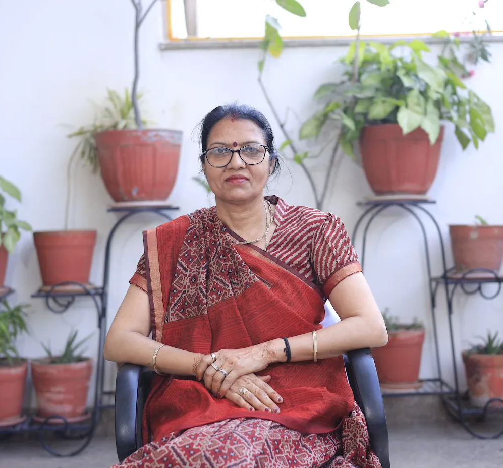 Ayurvedic gynecologist - Dr. Poonam Virmani